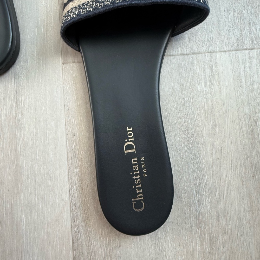 Dior Black and Beige Christian Dior Slide Sandals - Picture 6 of 11